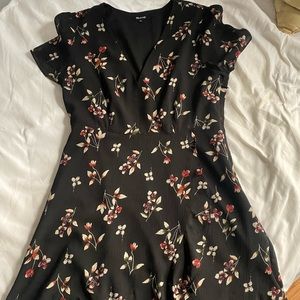 Madewell size 6 dress with ruffle skirt